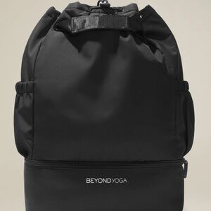 Beyond yoga convertible gym bag